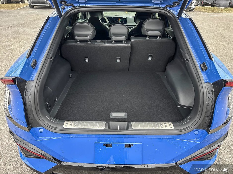 2025 Kia EV6 Land AWD w/ GT-Line Limited Pkg-5