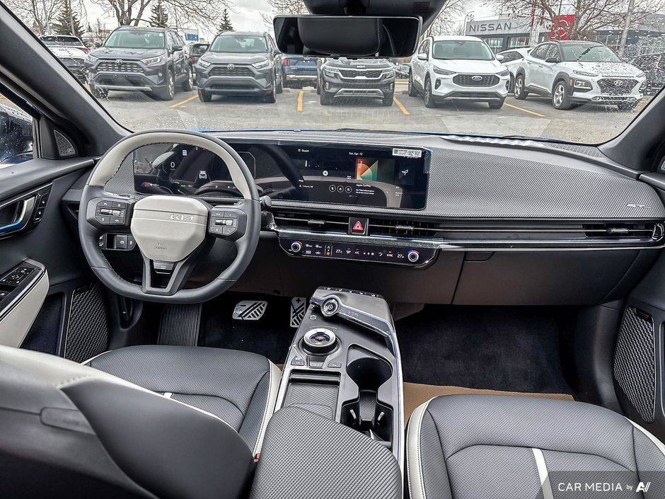 2025 Kia EV6 Land AWD w/ GT-Line Limited Pkg-11