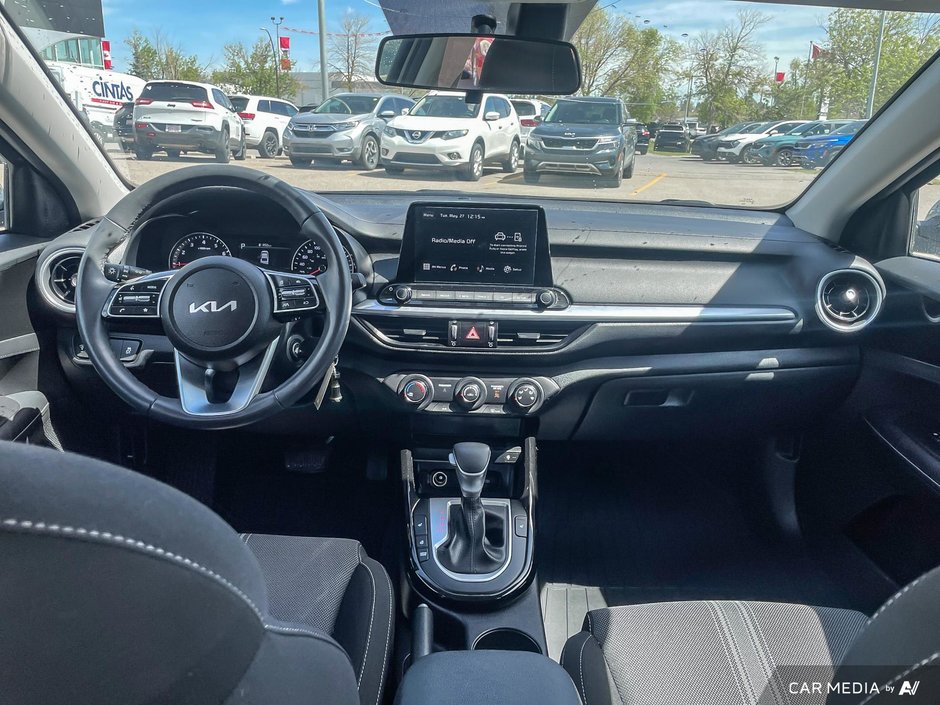 2023 Kia Forte EX+-12