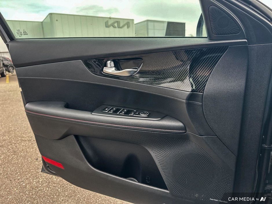 2023 Kia Forte GT LIMITED DCT-15