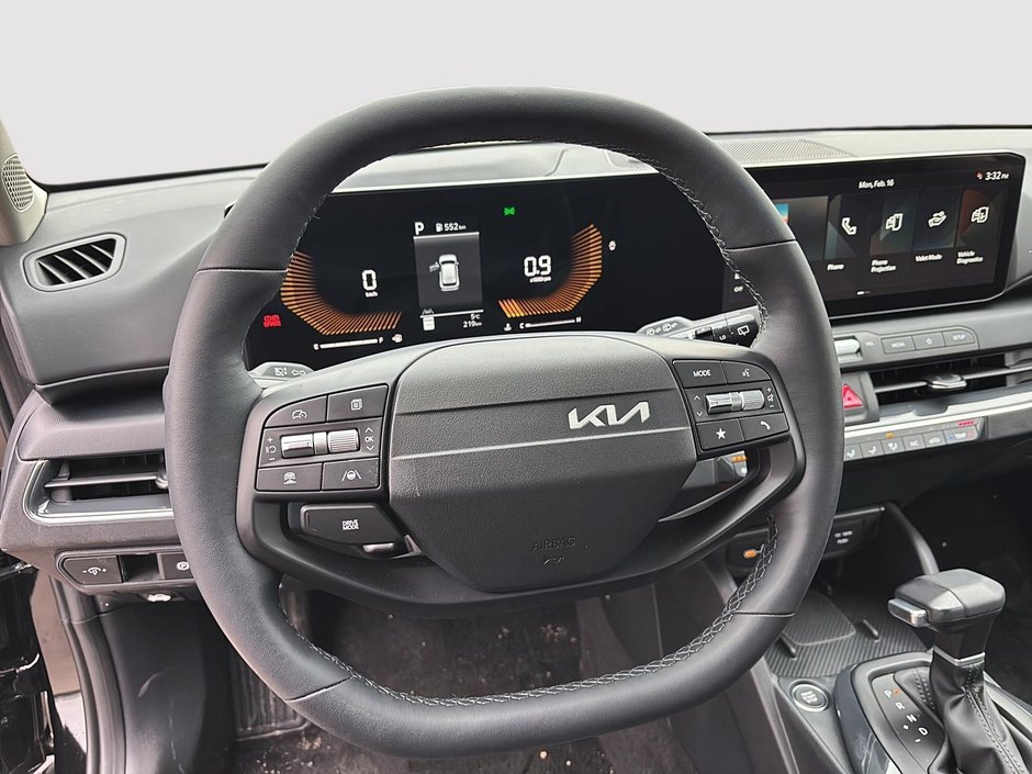 2026 Kia K4 Hatchback EX-12