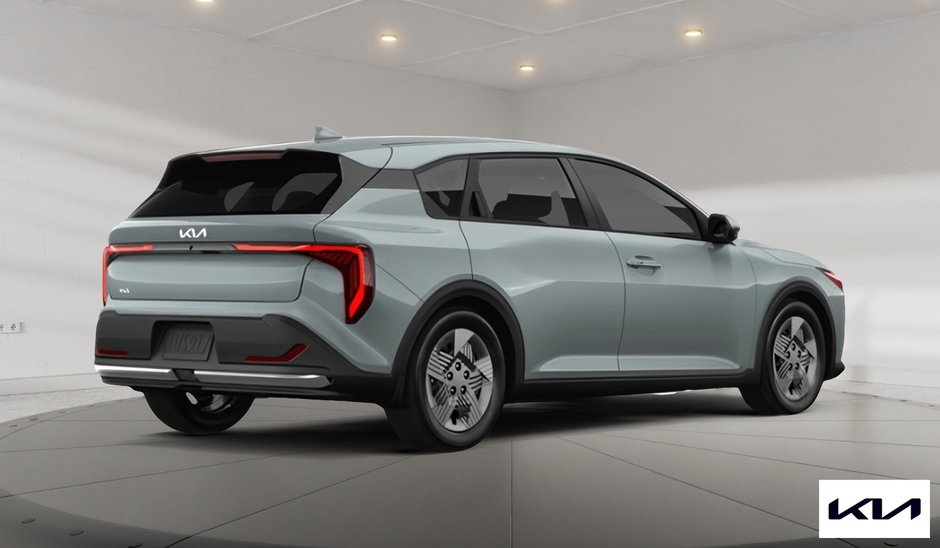 2026 Kia K4 Hatchback LX