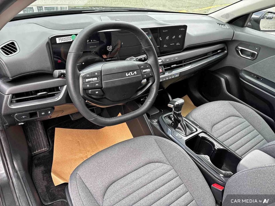 2025 Kia K4 EX-6
