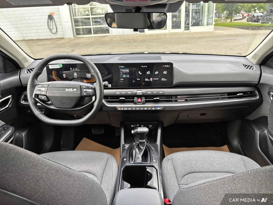 2025 Kia K4 EX-11