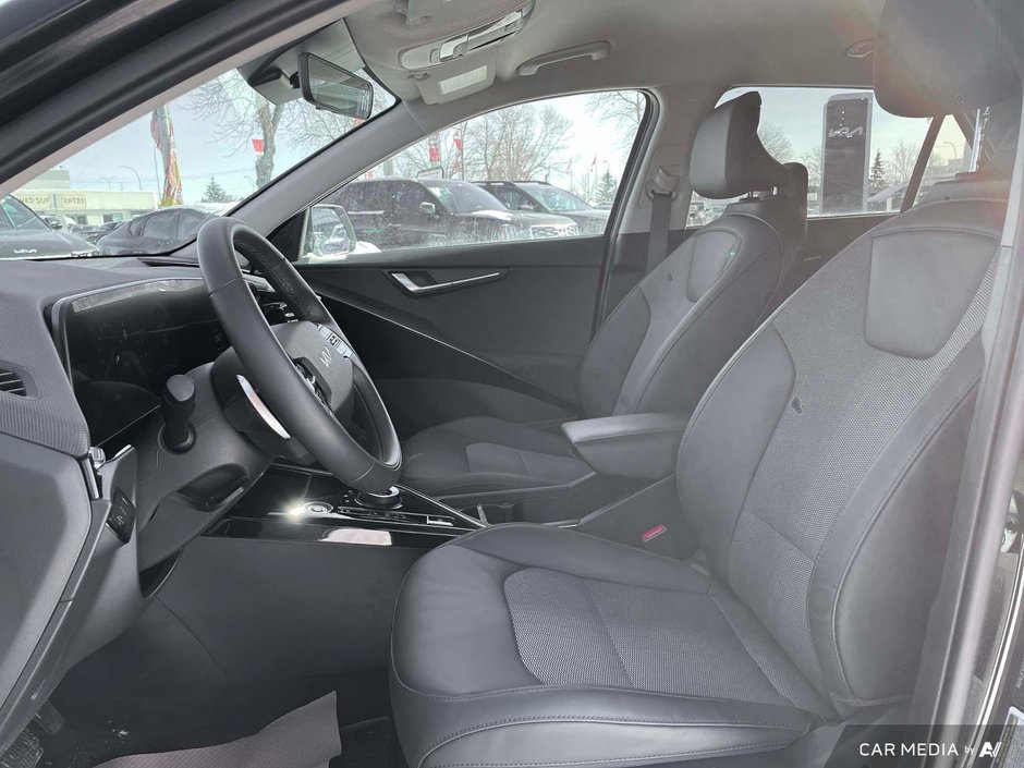 2023 Kia Niro EV PREMIUM+-8