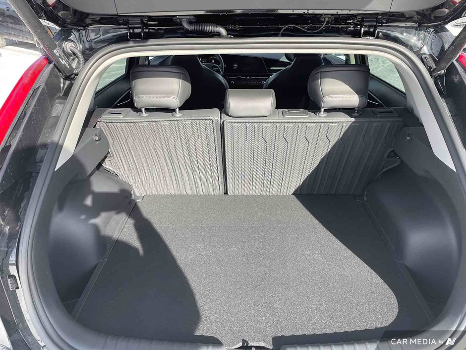 2023 Kia Niro EV PREMIUM+-4