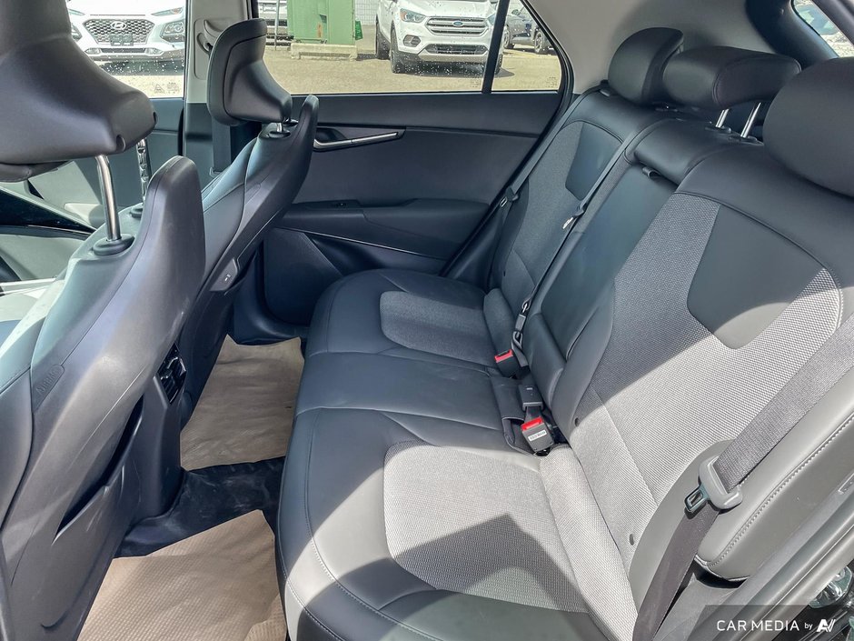 2023 Kia Niro EV PREMIUM +-13