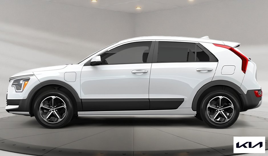 2026 Kia Niro PHEV LX *55 KM Range on EV Mode, Includes Level 2 Charger*