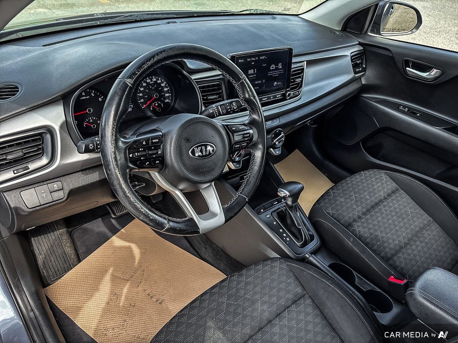 2021 Kia Rio 5-door LX+-6