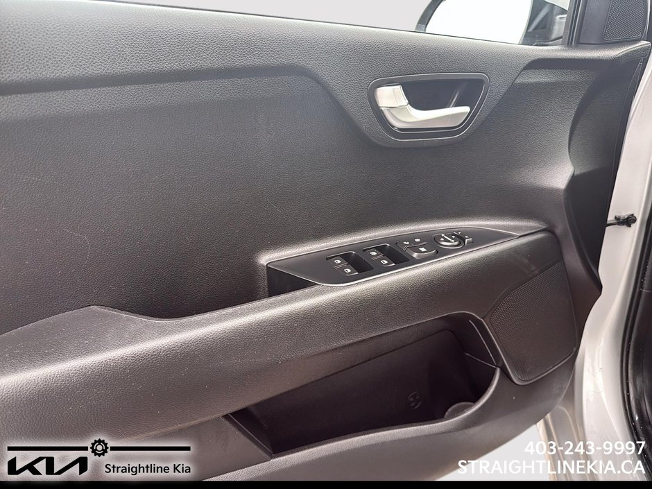 2021 Kia RIO 5-DOOR LX+-9