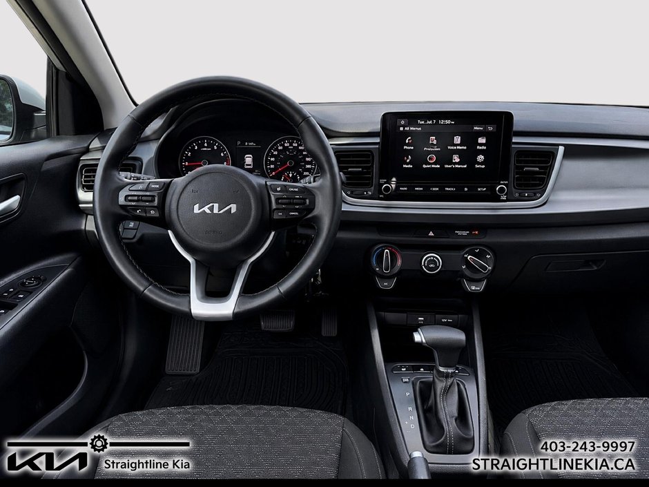 2022 Kia RIO 5-DOOR LX PREMIUM-9