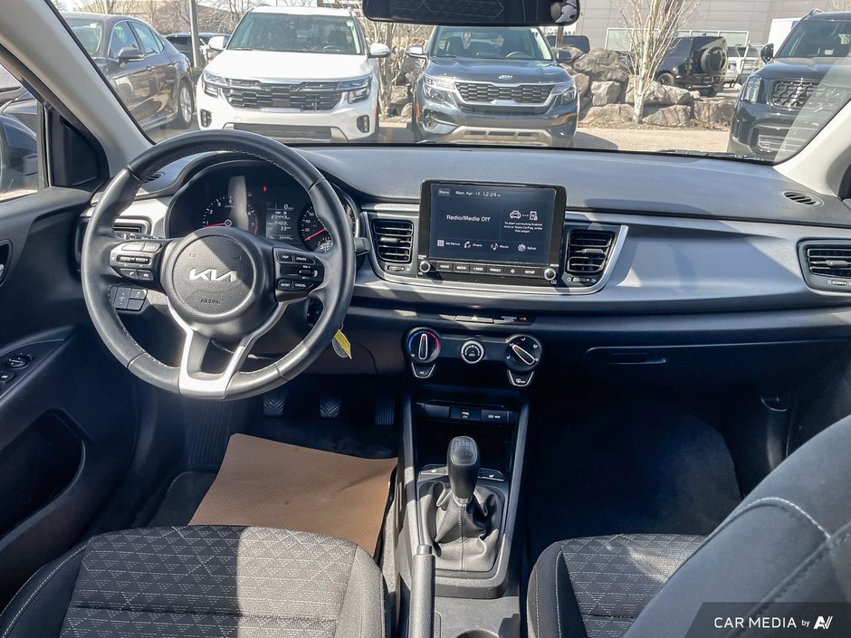 2023 Kia Rio 5-door LX+-12