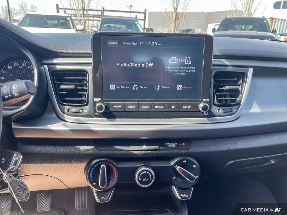 2023 Kia Rio 5-door LX+-9