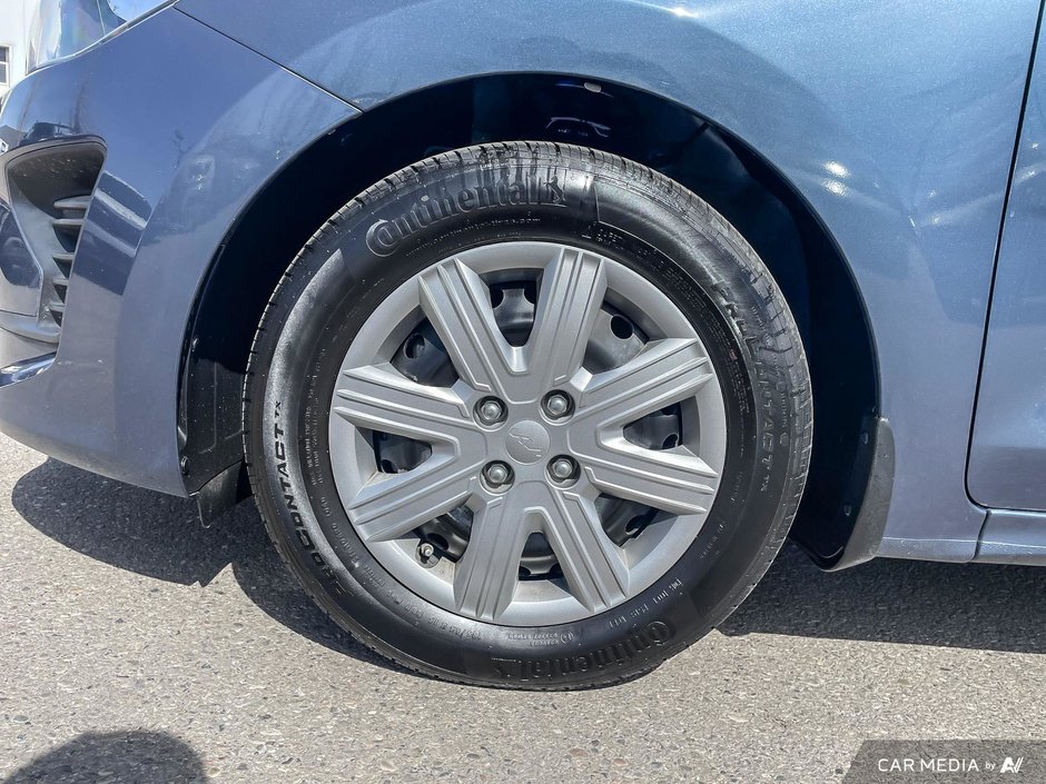 2023 Kia Rio 5-door LX+-5