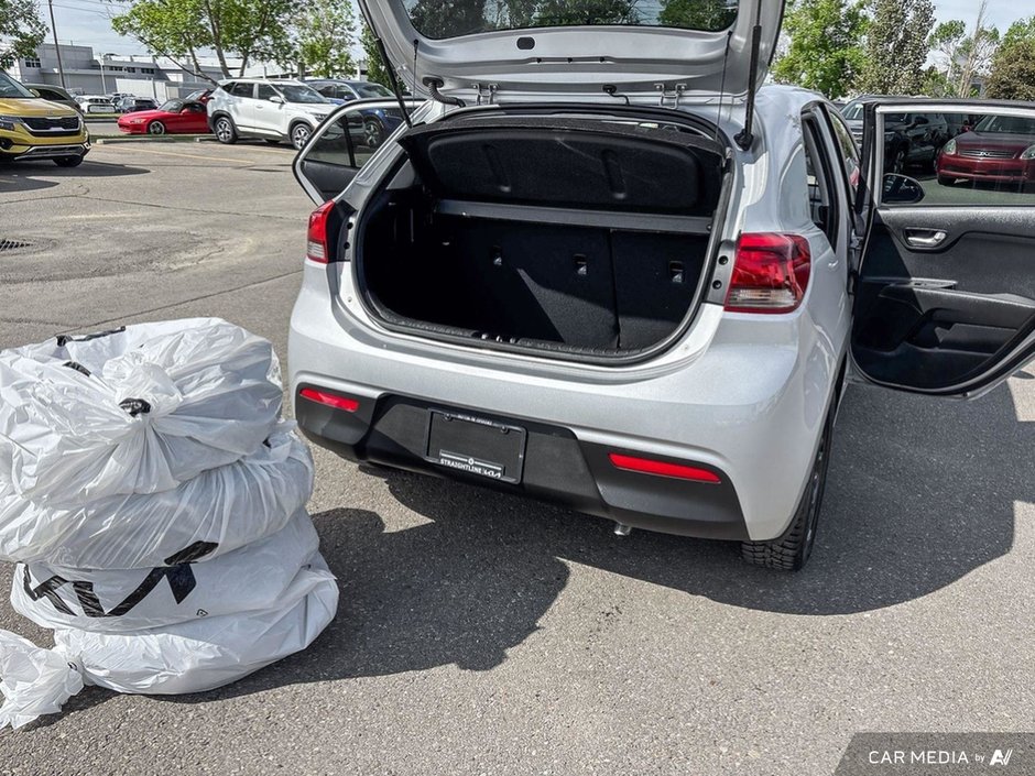 2023 Kia Rio 5-door LX PREMIUM-6