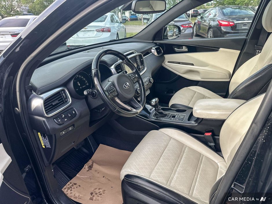 2016 Kia Sorento 3.3L SX-9