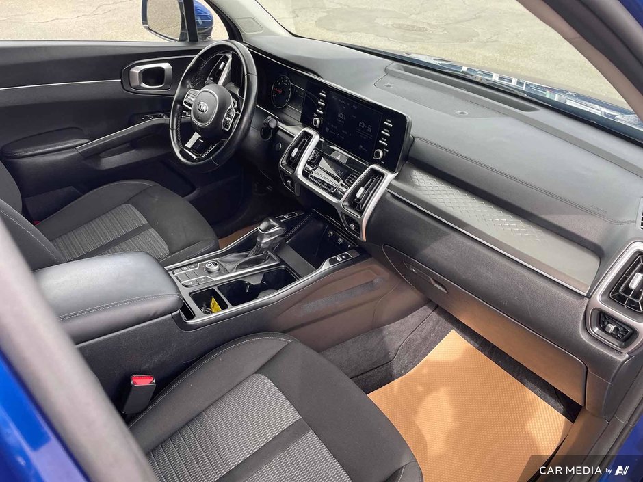 2021 Kia Sorento LX PREMIUM-11