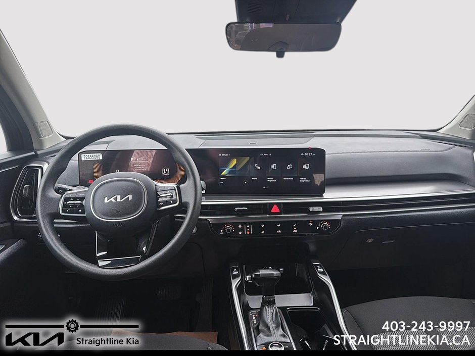 2025 Kia SORENTO LX-8