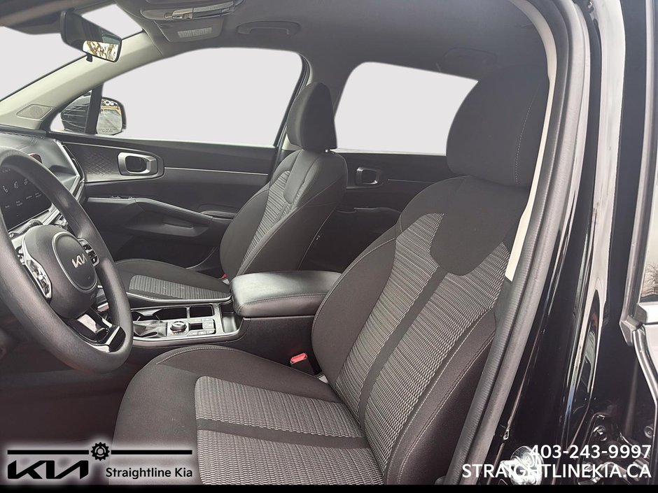 2025 Kia SORENTO LX-11