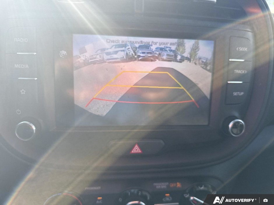 2022 Kia Soul EX+-18