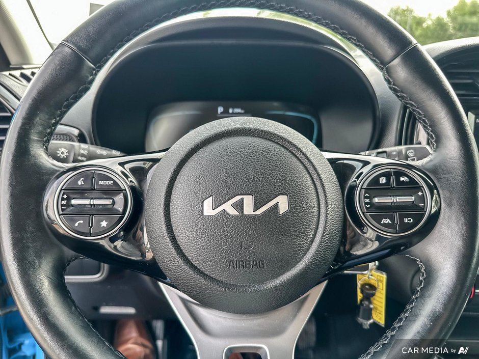 2024 Kia Soul EX-11