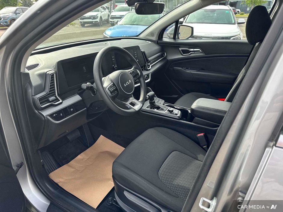 2023 Kia Sportage LX-10