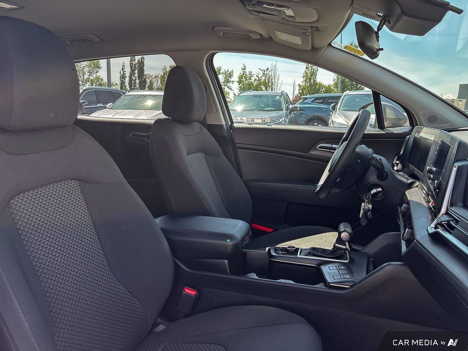 2023 Kia Sportage LX-9