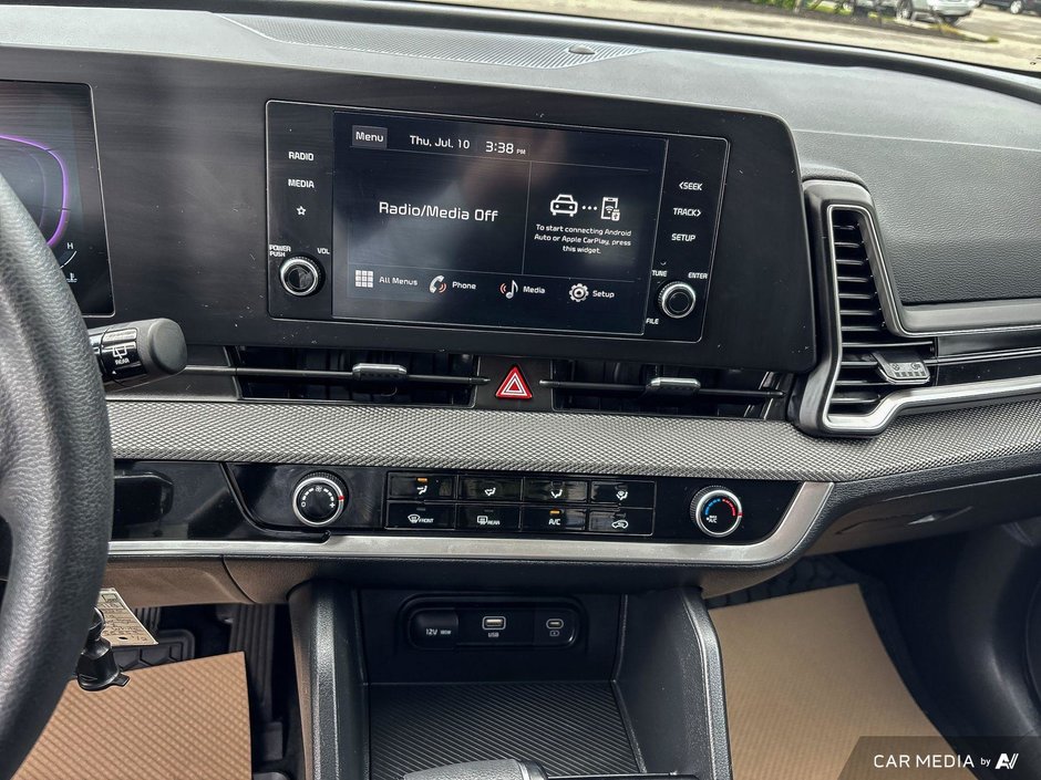 2025 Kia Sportage LX-8