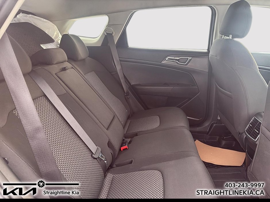 2025 Kia SPORTAGE LX-17