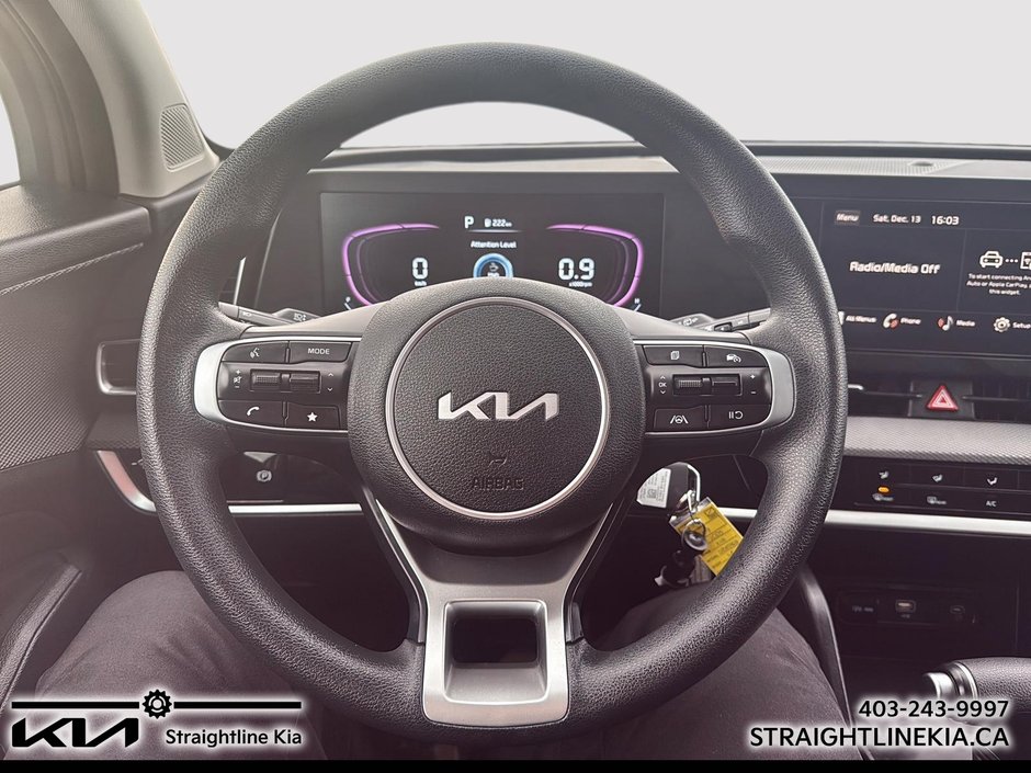 2025 Kia SPORTAGE LX-11