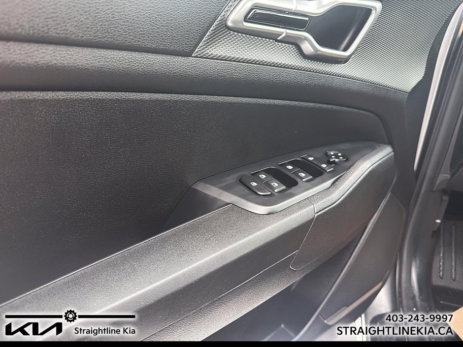 2025 Kia SPORTAGE LX-10