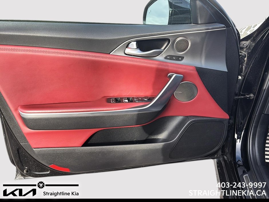 2018 Kia Stinger GT LIMITED-11