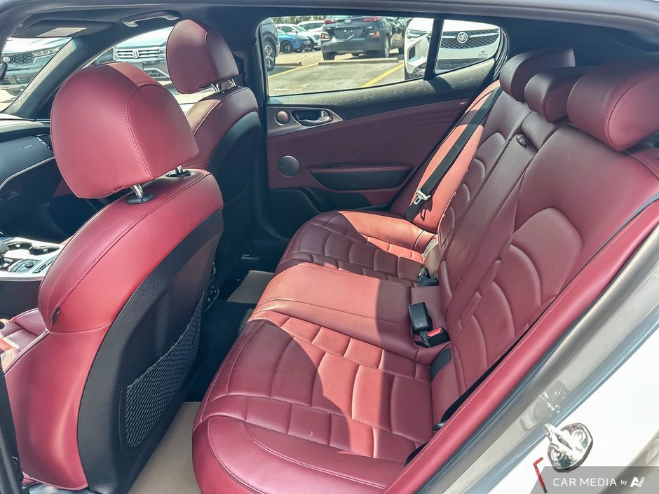 2022 Kia Stinger GT ELITE-20