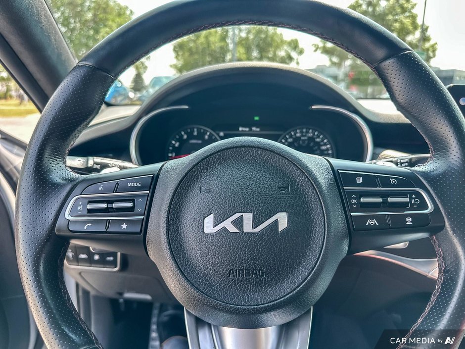 2022 Kia Stinger GT ELITE-13
