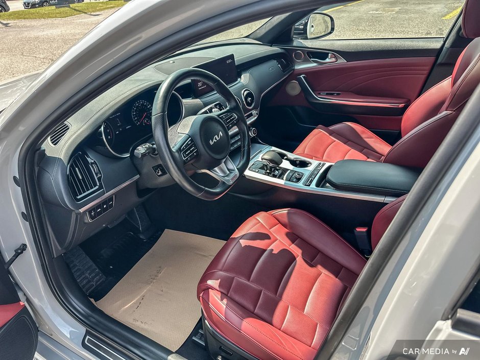 2022 Kia Stinger GT ELITE-10