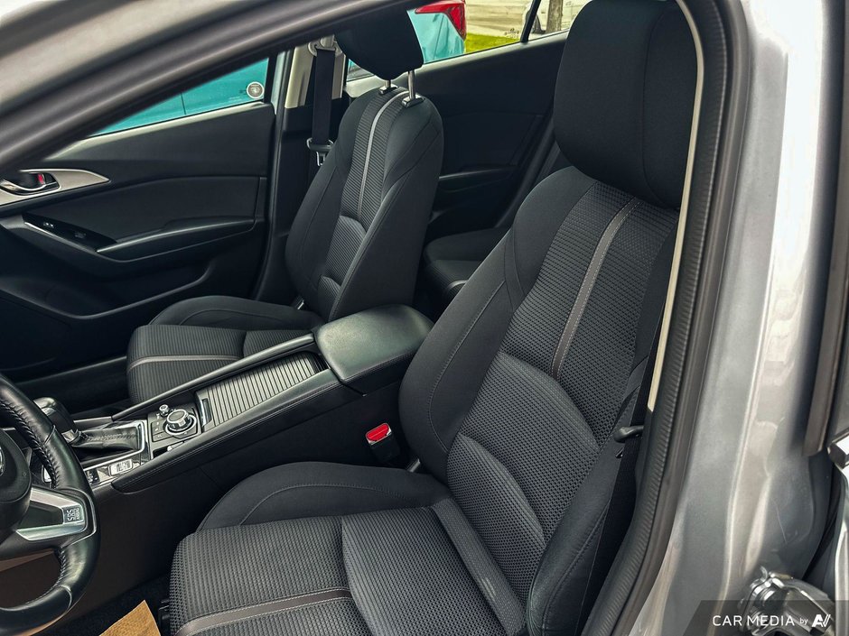 2018 Mazda 3 Sport GS-20