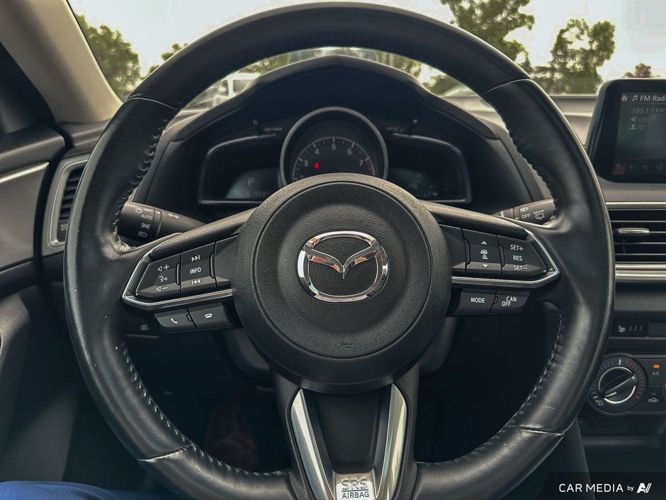 2018 Mazda 3 Sport GS-10