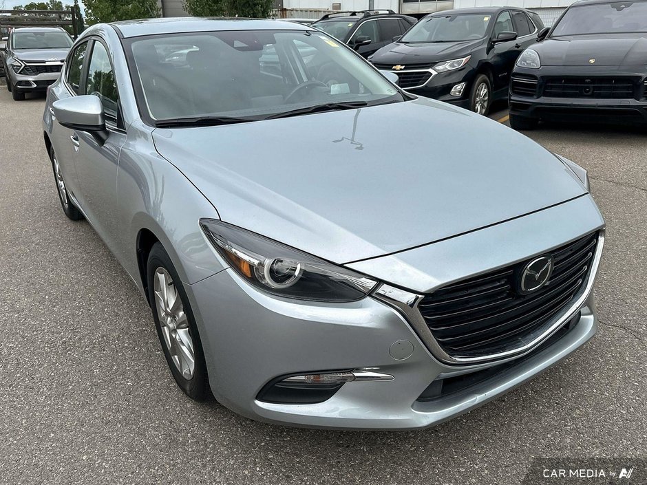 2018 Mazda 3 Sport GS-7