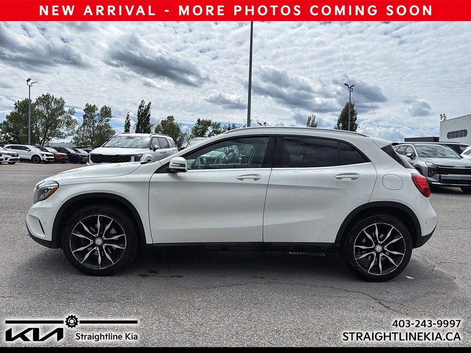 2016 Mercedes-Benz GLA 250 GLA250 4MATIC-2