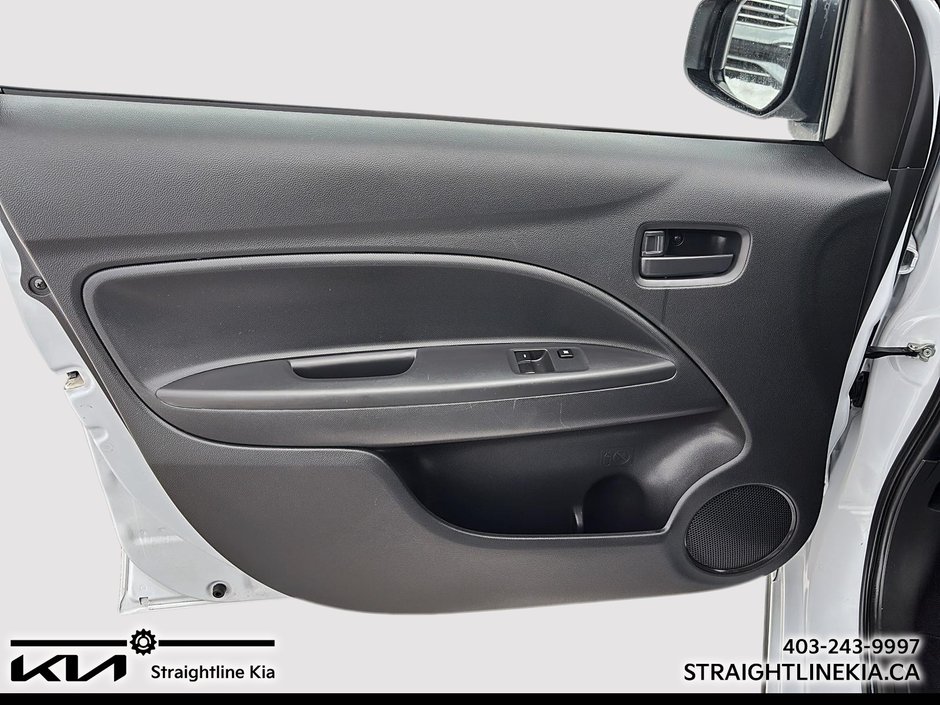 2022 Mitsubishi MIRAGE ES-11