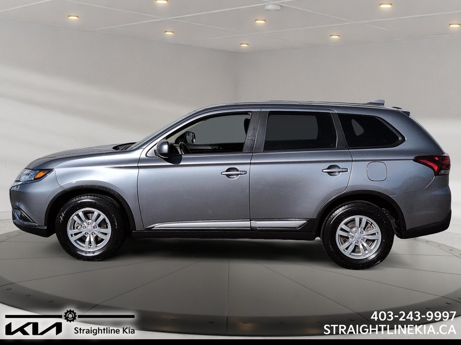 2020 Mitsubishi Outlander ES-4