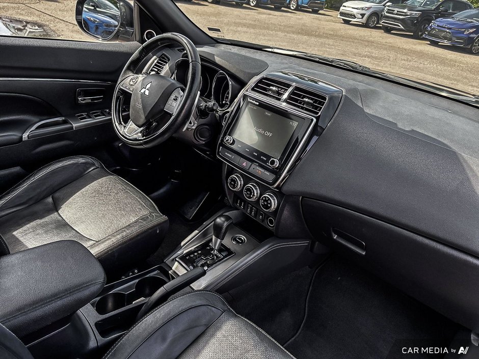 2021 Mitsubishi RVR GT-10
