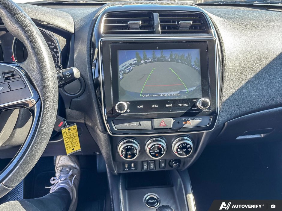 2024 Mitsubishi RVR SE-8