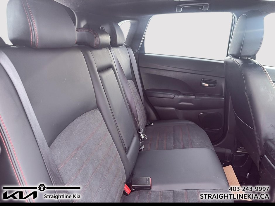 2025 Mitsubishi RVR SE-16