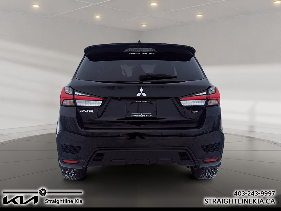 2025 Mitsubishi RVR SE-2