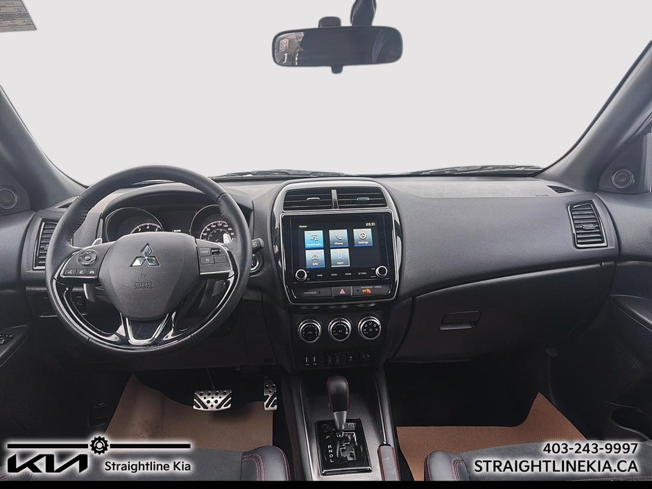 2025 Mitsubishi RVR SE-8