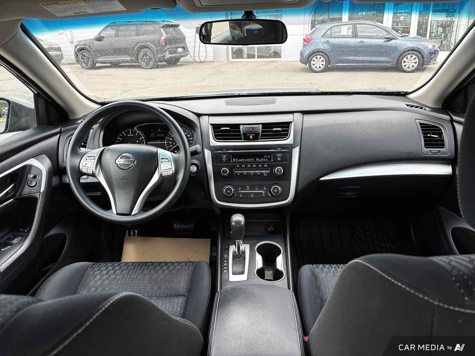 2016 Nissan Altima 2.5-11