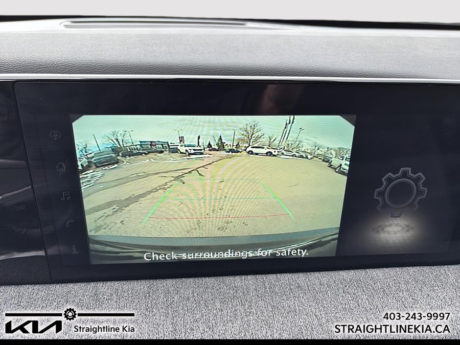 2025 Nissan KICKS SV-16