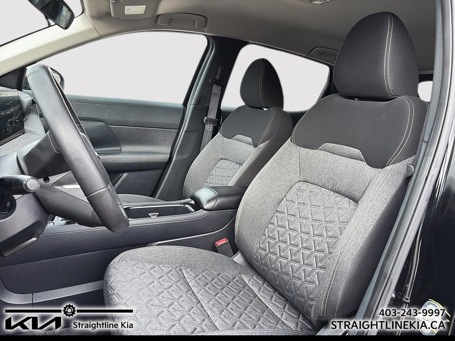 2025 Nissan KICKS SV-8