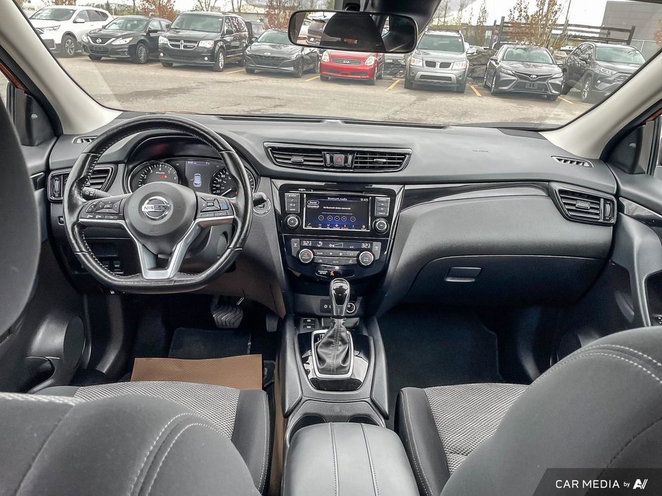 2023 Nissan Qashqai SV-12